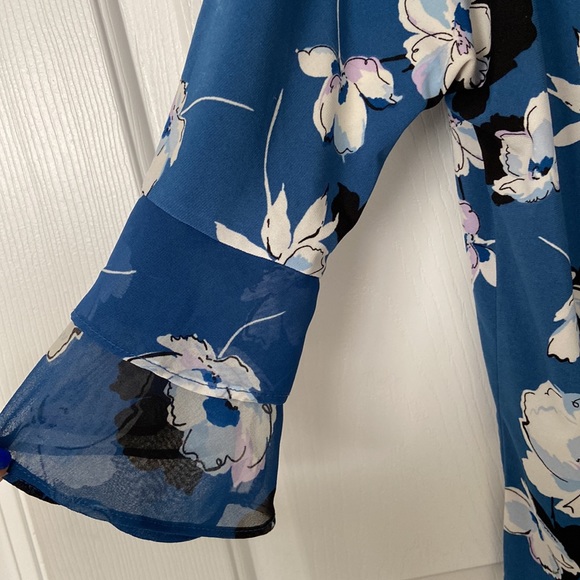 Women's Roz & Ali Blouse - Picture 2 of 5